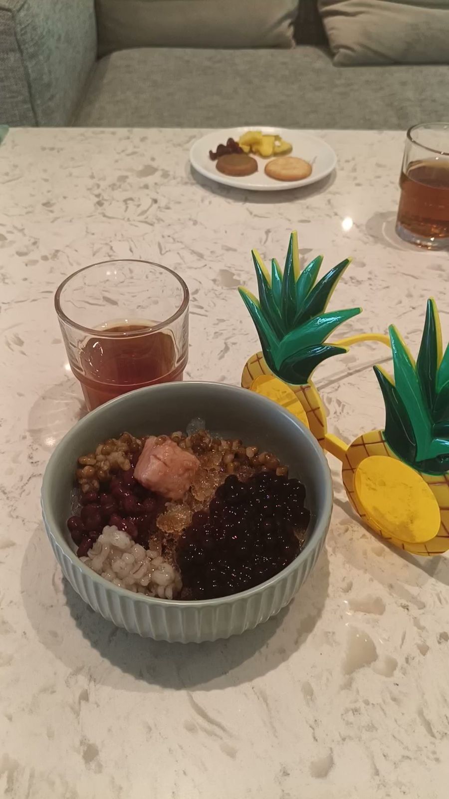 宅夏都宵夜時間的點心與飲料